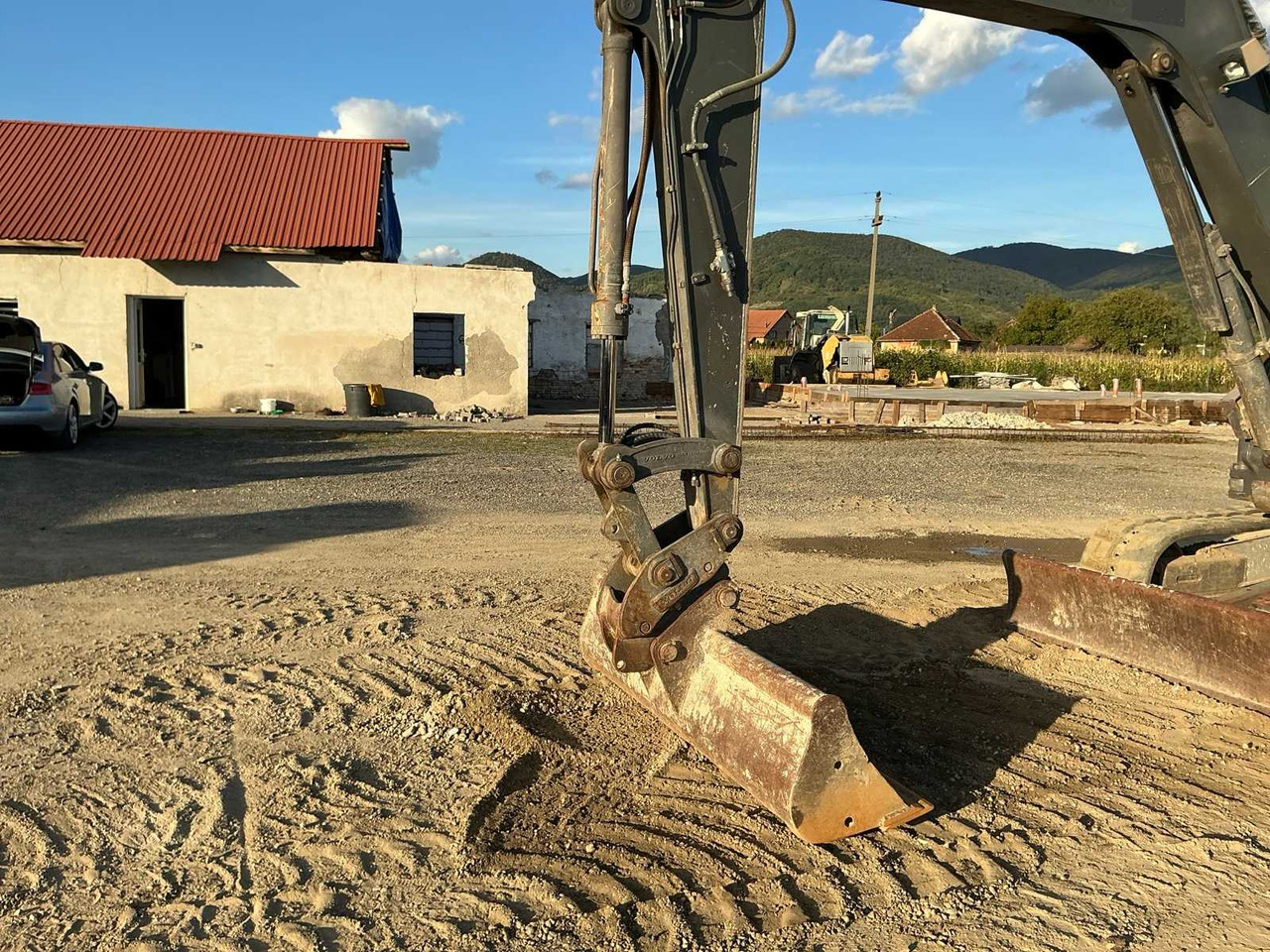 Excavator VOLVO - ECR 88D - MIDI-EXCAVATOR - 2017: picture 7