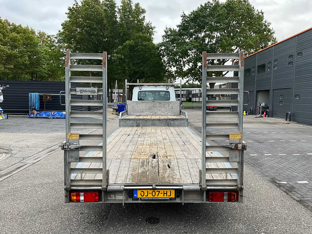 2006 IVECO DAILY 35C18 WITH VELDHUIZEN SEMI-TRAILER BE COMBINATION - Van: picture 4 2006 IVECO DAILY 35C18 WITH VELDHUIZEN SEMI-TRAILER BE COMBINATION - Van: picture 4