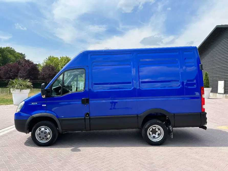 2008 IVECO DAILY 50C18 AIR BRAKES COMMERCIAL VEHICLE - Van: picture 4 2008 IVECO DAILY 50C18 AIR BRAKES COMMERCIAL VEHICLE - Van: picture 4