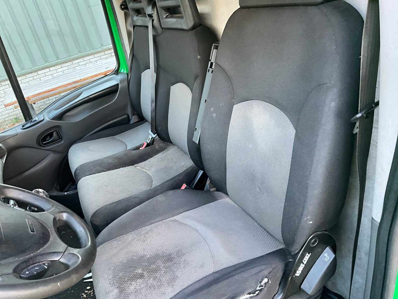 Van 2013 IVECO DAILY COMMERCIAL VEHICLE: picture 12 Van 2013 IVECO DAILY COMMERCIAL VEHICLE: picture 12