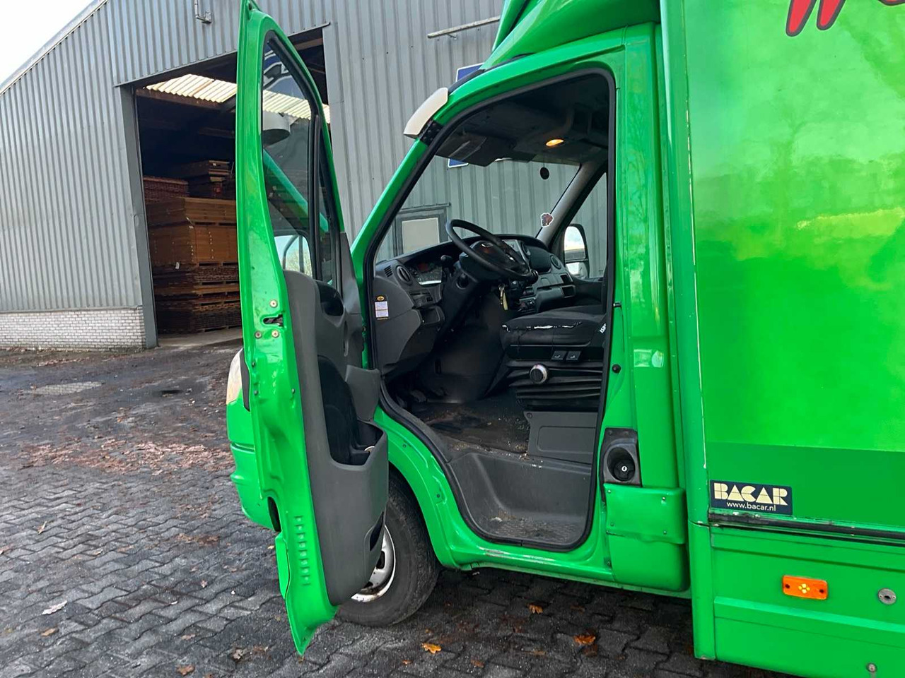 Van 2013 IVECO DAILY COMMERCIAL VEHICLE: picture 10 Van 2013 IVECO DAILY COMMERCIAL VEHICLE: picture 10