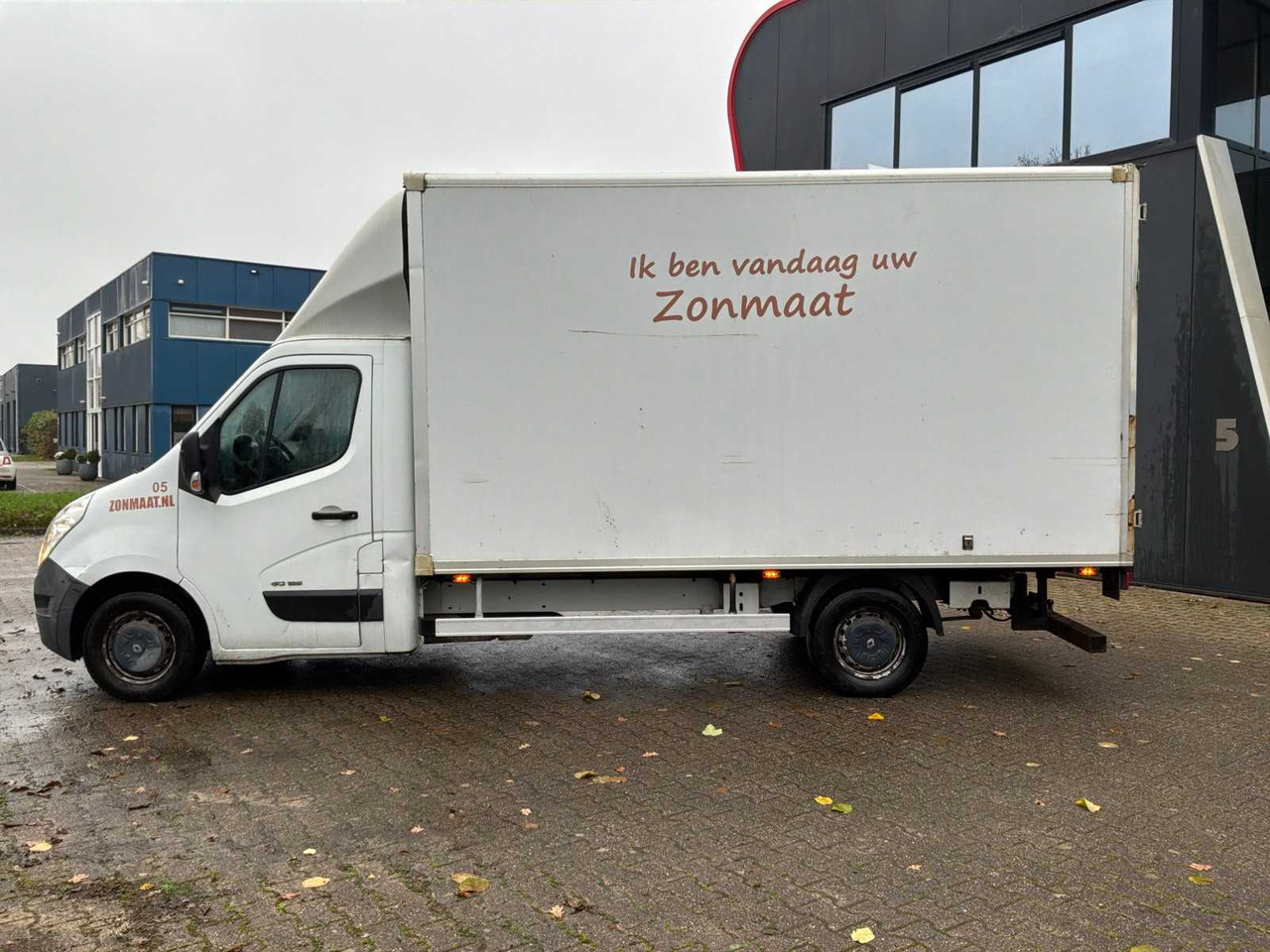 2015 RENAULT MASTER BOX TRUCK - Van: picture 2 2015 RENAULT MASTER BOX TRUCK - Van: picture 2