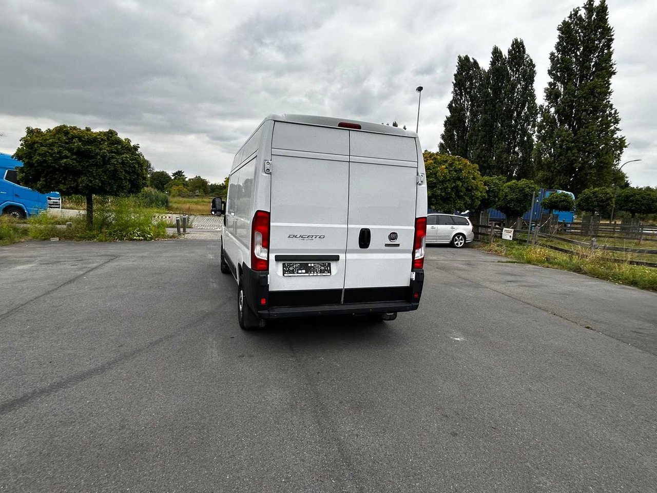 FIAT DUCATO COMMERCIAL VEHICLE - Van: picture 4 FIAT DUCATO COMMERCIAL VEHICLE - Van: picture 4