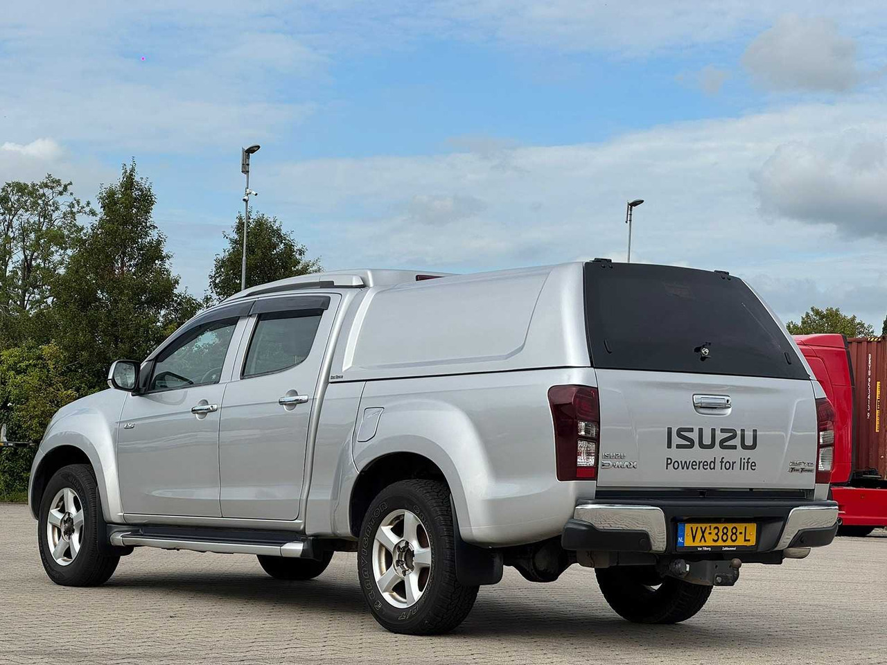 ISUZU D-MAX 2.5 DOUBLE CAB LSX 5-PERSON - 2016 | VX-388-L - Van: picture 2 ISUZU D-MAX 2.5 DOUBLE CAB LSX 5-PERSON - 2016 | VX-388-L - Van: picture 2