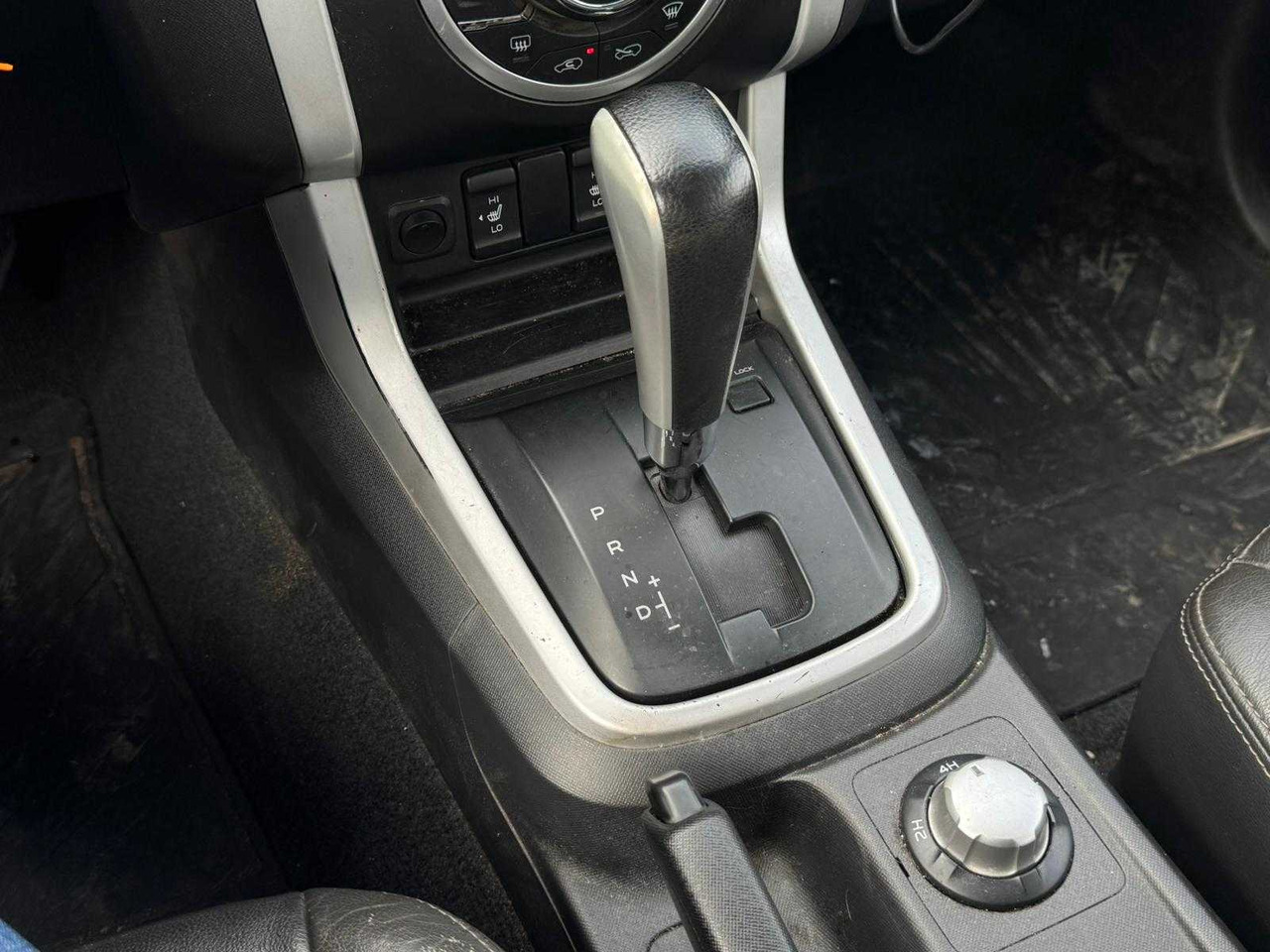 ISUZU D-MAX 2.5 DOUBLE CAB LSX 5-PERSON - 2016 | VX-388-L - Van: picture 5 ISUZU D-MAX 2.5 DOUBLE CAB LSX 5-PERSON - 2016 | VX-388-L - Van: picture 5