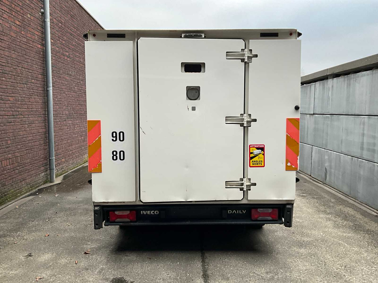 IVECO DAILY CASH TRANSPORT - COMMERCIAL VEHICLE - Van: picture 5 IVECO DAILY CASH TRANSPORT - COMMERCIAL VEHICLE - Van: picture 5