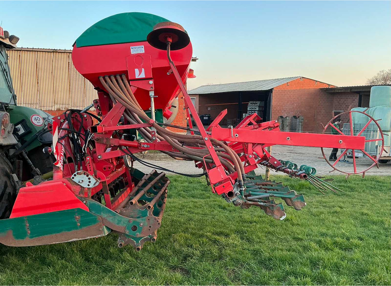 Vogel & Noot Arterra MS 300 - Power harrow: picture 4 Vogel & Noot Arterra MS 300 - Power harrow: picture 4