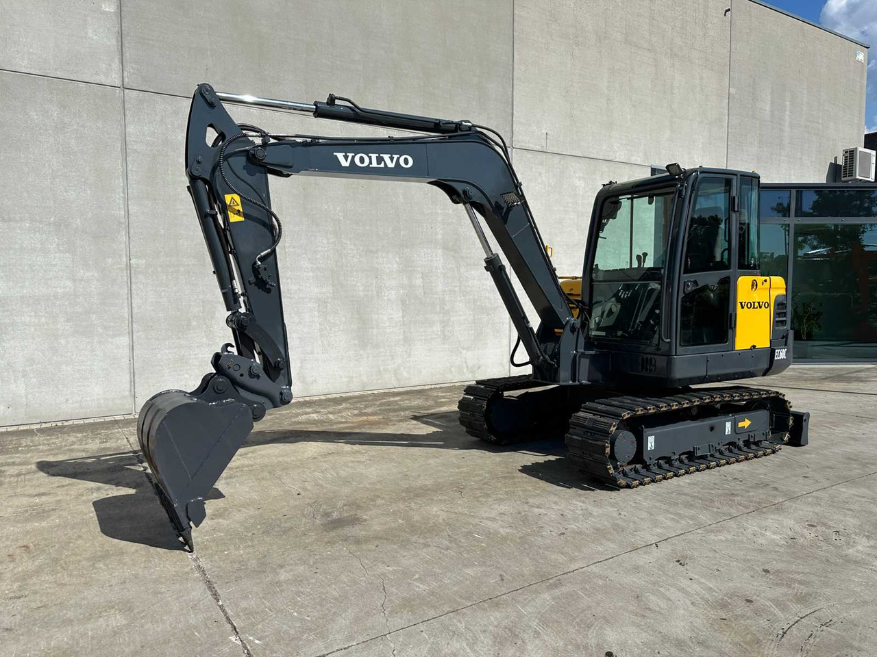 Volvo EC60C - Crawler excavator: picture 1 Volvo EC60C - Crawler excavator: picture 1