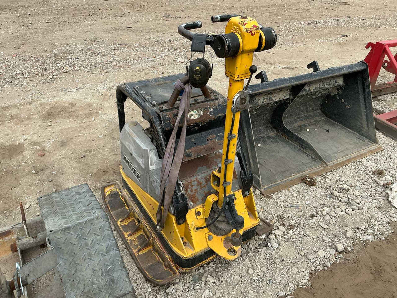 Wacker DPU 6055 - Vibratory plate: picture 3 Wacker DPU 6055 - Vibratory plate: picture 3