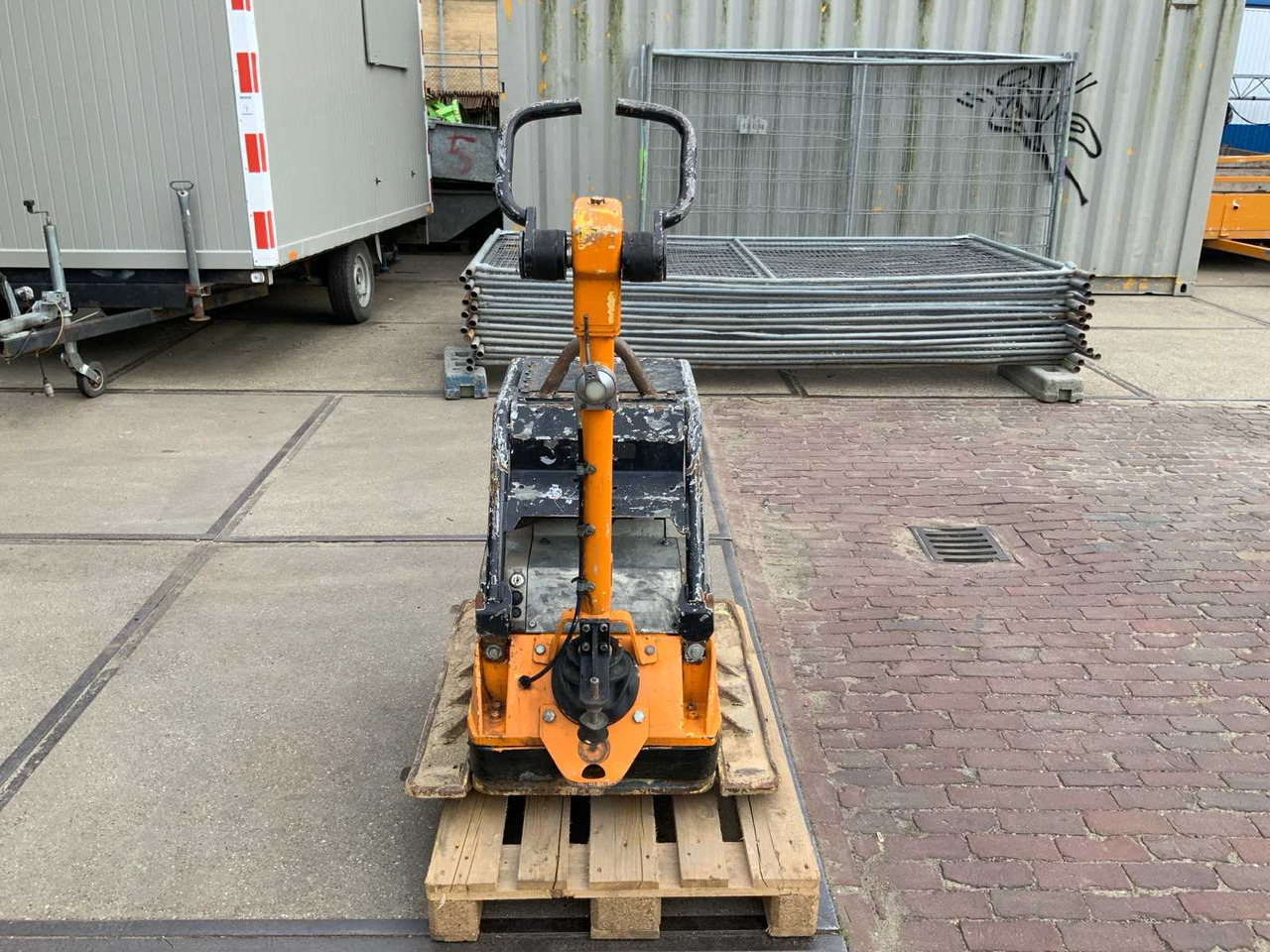 Wacker Neuson DPU6055 - Vibratory plate: picture 4 Wacker Neuson DPU6055 - Vibratory plate: picture 4
