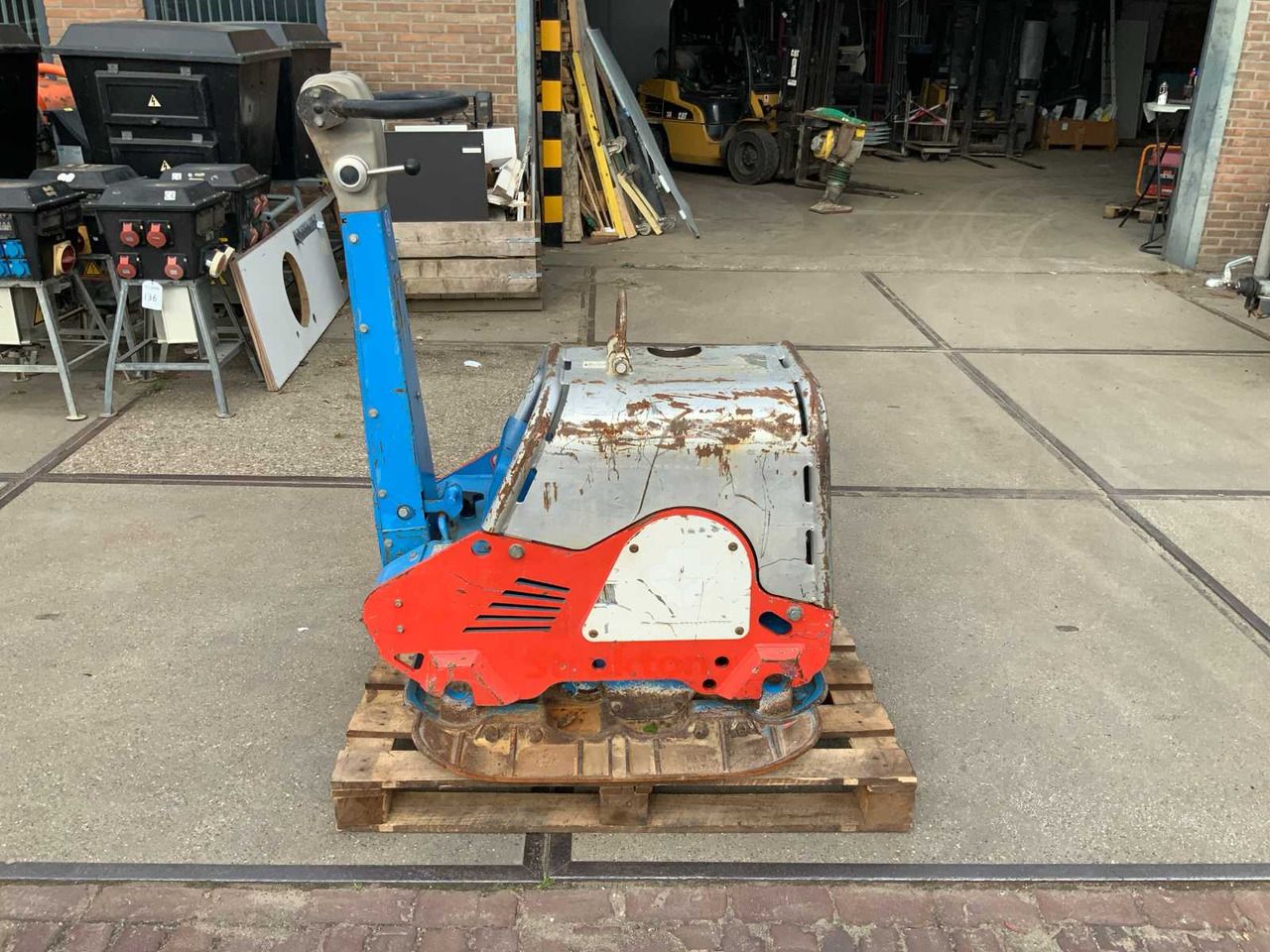 Weber CR 7 - Vibratory plate: picture 1 Weber CR 7 - Vibratory plate: picture 1