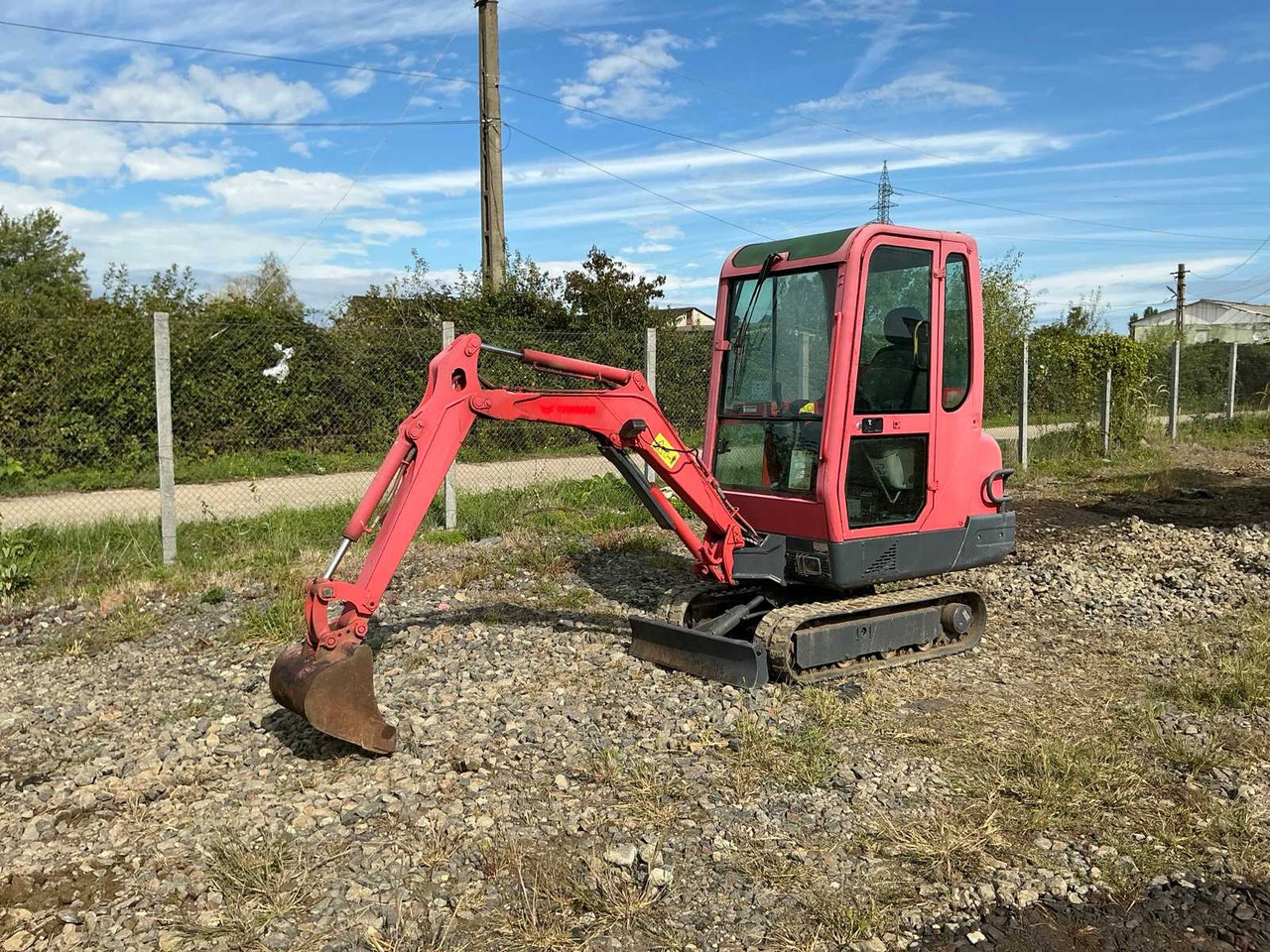 Yanmar B15 - 3 - Mini excavator: picture 1 Yanmar B15 - 3 - Mini excavator: picture 1