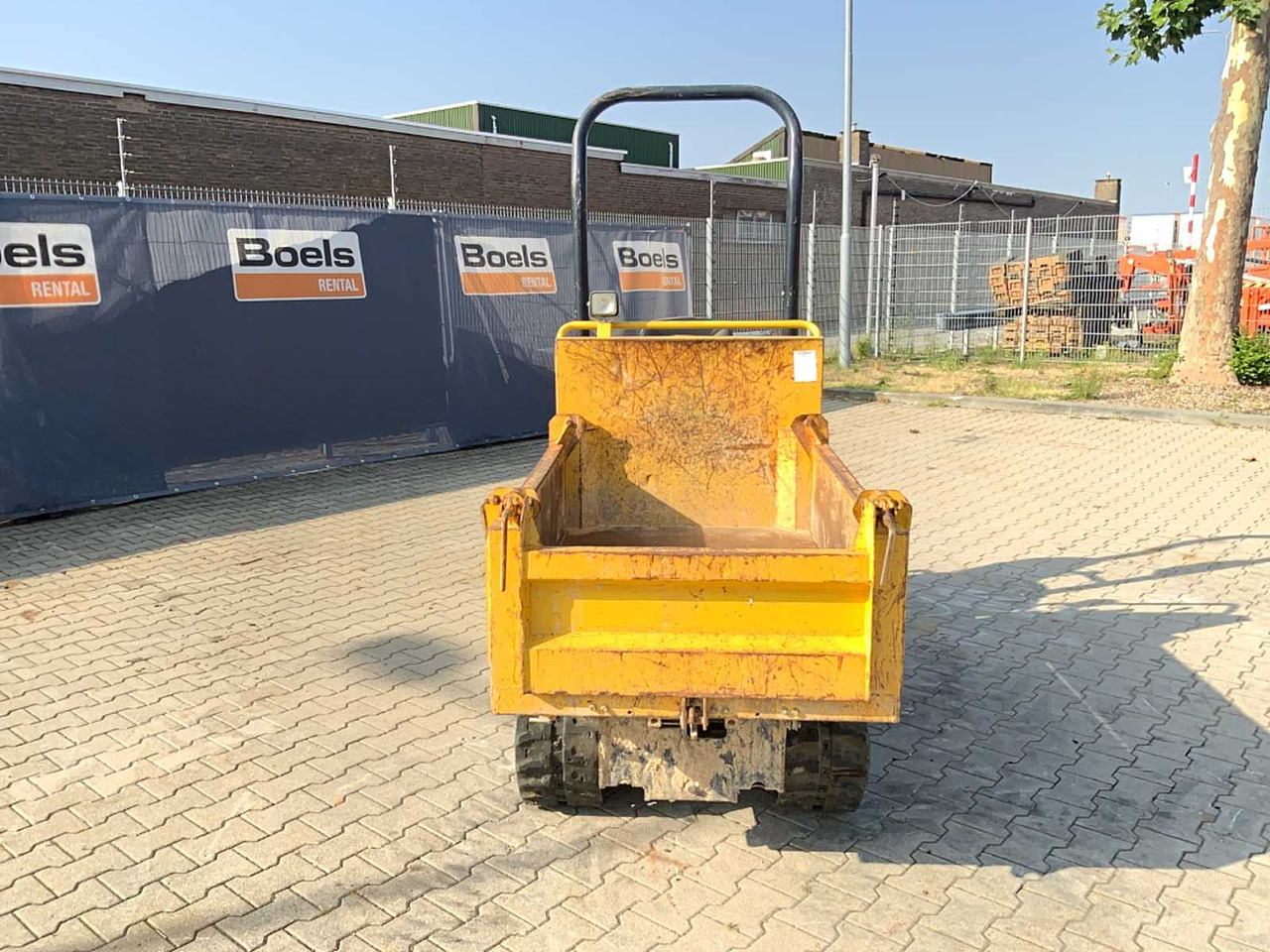 Yanmar C12R-B - Dumper: picture 4 Yanmar C12R-B - Dumper: picture 4