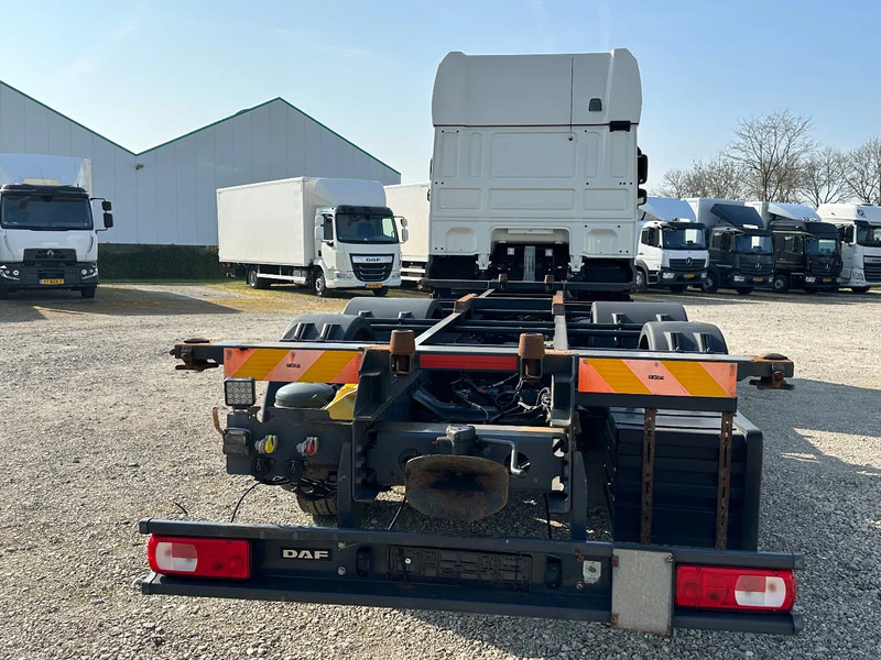 DAF XF 480 XF480.26 FAN. EURO6. 2021. Meesturende achteras!! - Cab chassis truck: picture 4 DAF XF 480 XF480.26 FAN. EURO6. 2021. Meesturende achteras!! - Cab chassis truck: picture 4