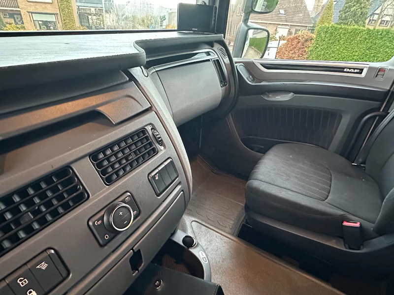 Cab chassis truck DAF XF 480 XF480.26 FAN. EURO6. 2021. Meesturende achteras!!: picture 14 Cab chassis truck DAF XF 480 XF480.26 FAN. EURO6. 2021. Meesturende achteras!!: picture 14