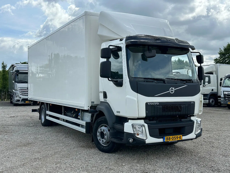 Volvo FL FL280.16 EURO6. 2022. 92747km. - Box truck: picture 2 Volvo FL FL280.16 EURO6. 2022. 92747km. - Box truck: picture 2