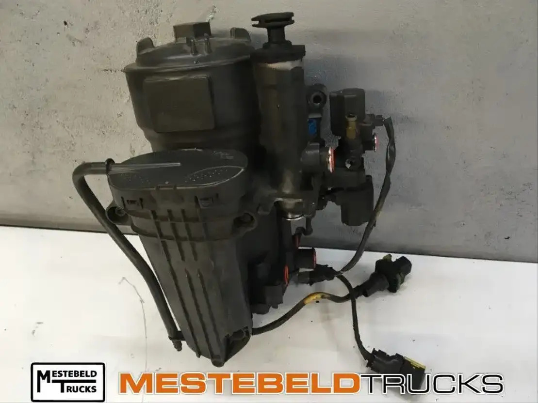 DAF Brandstoffilter module - Engine for Truck: picture 1 DAF Brandstoffilter module - Engine for Truck: picture 1