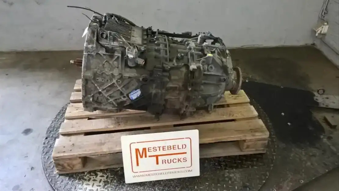 DAF Versnellingsbak 12AS2330TD - Gearbox and parts for Truck: picture 2 DAF Versnellingsbak 12AS2330TD - Gearbox and parts for Truck: picture 2