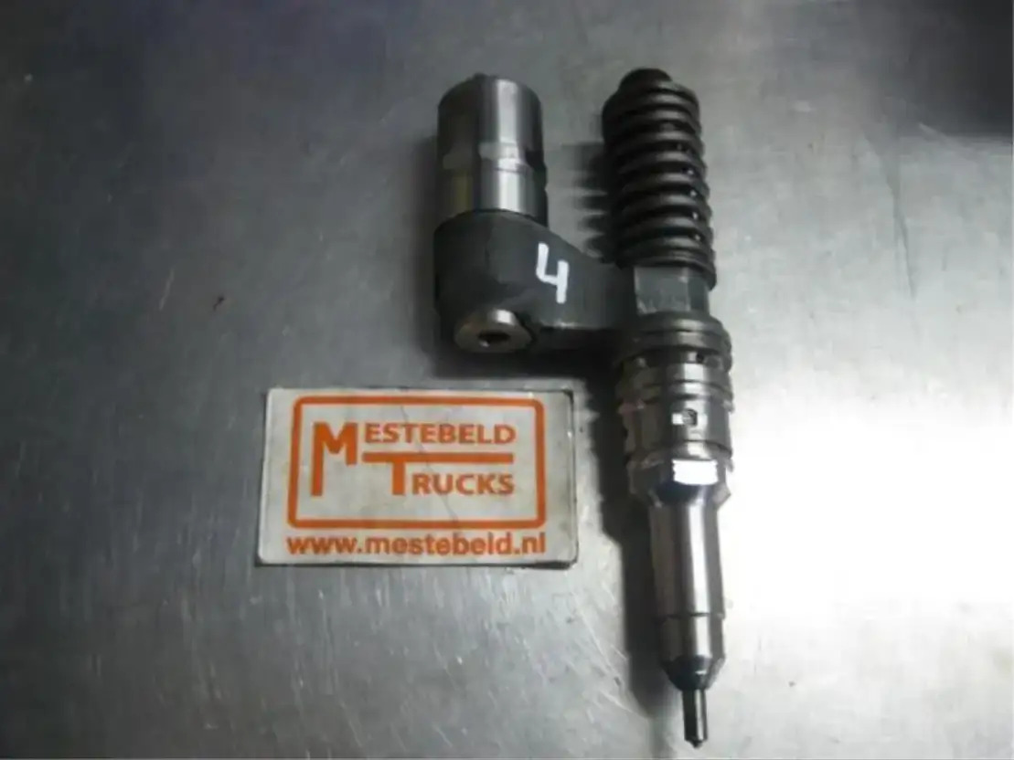 Injector for Truck Iveco Pompverstuiver Stralis: picture 1