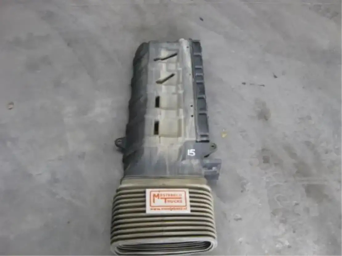 MAN A fzuigbuis MAN TGA - Air intake system for Truck: picture 1 MAN A fzuigbuis MAN TGA - Air intake system for Truck: picture 1