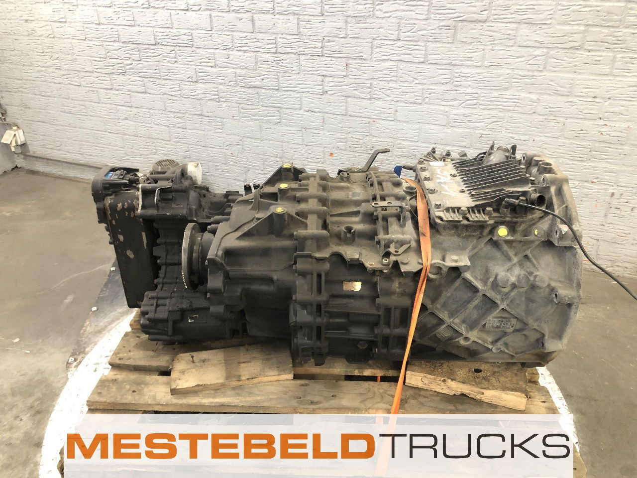 MAN Versnellingsbak 12 AS 2331 TD + IT3 - Gearbox and parts for Truck: picture 1 MAN Versnellingsbak 12 AS 2331 TD + IT3 - Gearbox and parts for Truck: picture 1
