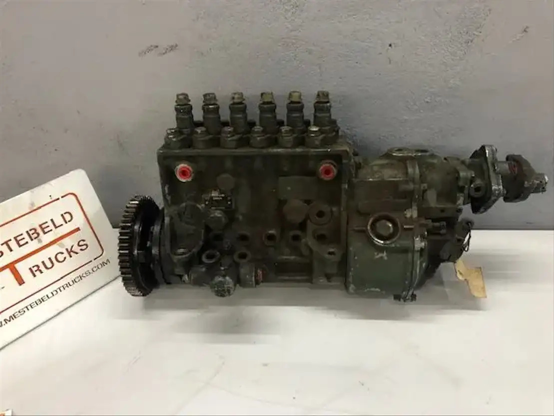 Mercedes-Benz Brandstofpomp OM441LA mechanisch - Fuel system for Truck: picture 1 Mercedes-Benz Brandstofpomp OM441LA mechanisch - Fuel system for Truck: picture 1