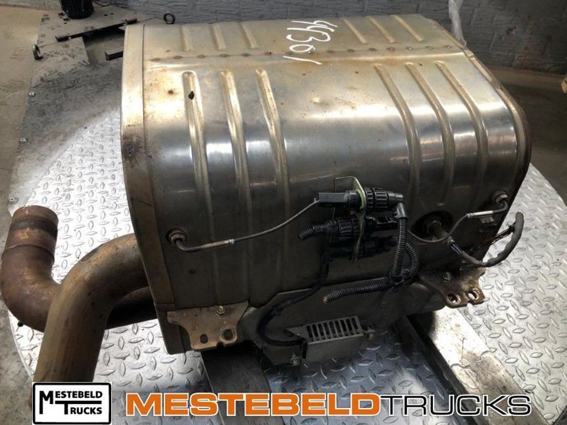 Mercedes-Benz Katalysator - Exhaust system for Truck: picture 3 Mercedes-Benz Katalysator - Exhaust system for Truck: picture 3