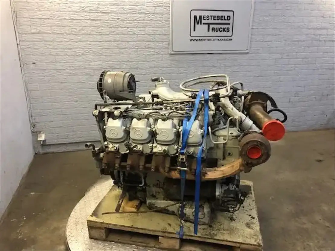 Mercedes-Benz Motor OM 402 LA - Engine for Truck: picture 1 Mercedes-Benz Motor OM 402 LA - Engine for Truck: picture 1