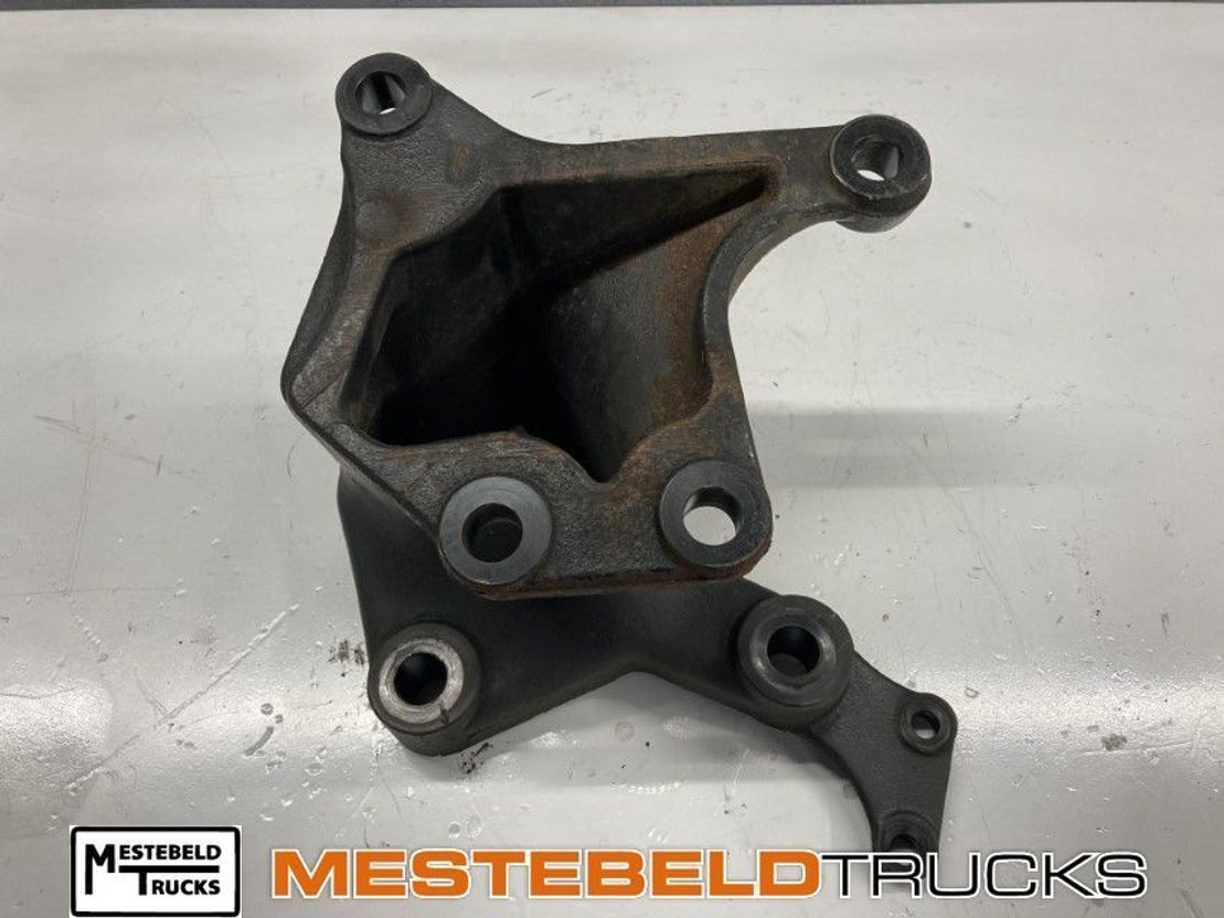 Mercedes-Benz Stuurhuisteun - Steering gear for Truck: picture 1 Mercedes-Benz Stuurhuisteun - Steering gear for Truck: picture 1