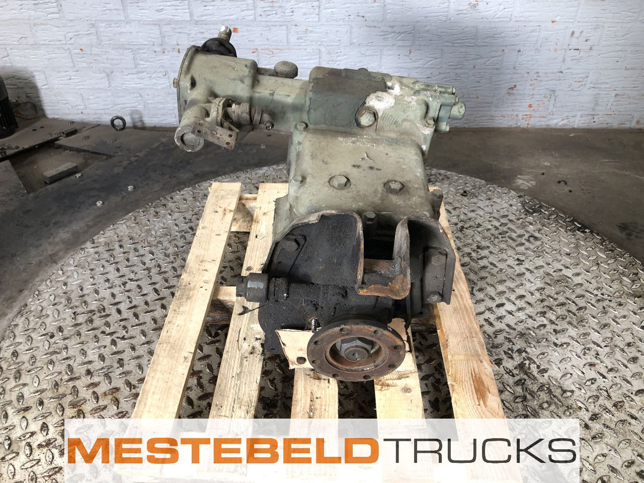 Mercedes-Benz Versnellingsbak G3/60-5/7.5 - Gearbox and parts for Truck: picture 2 Mercedes-Benz Versnellingsbak G3/60-5/7.5 - Gearbox and parts for Truck: picture 2