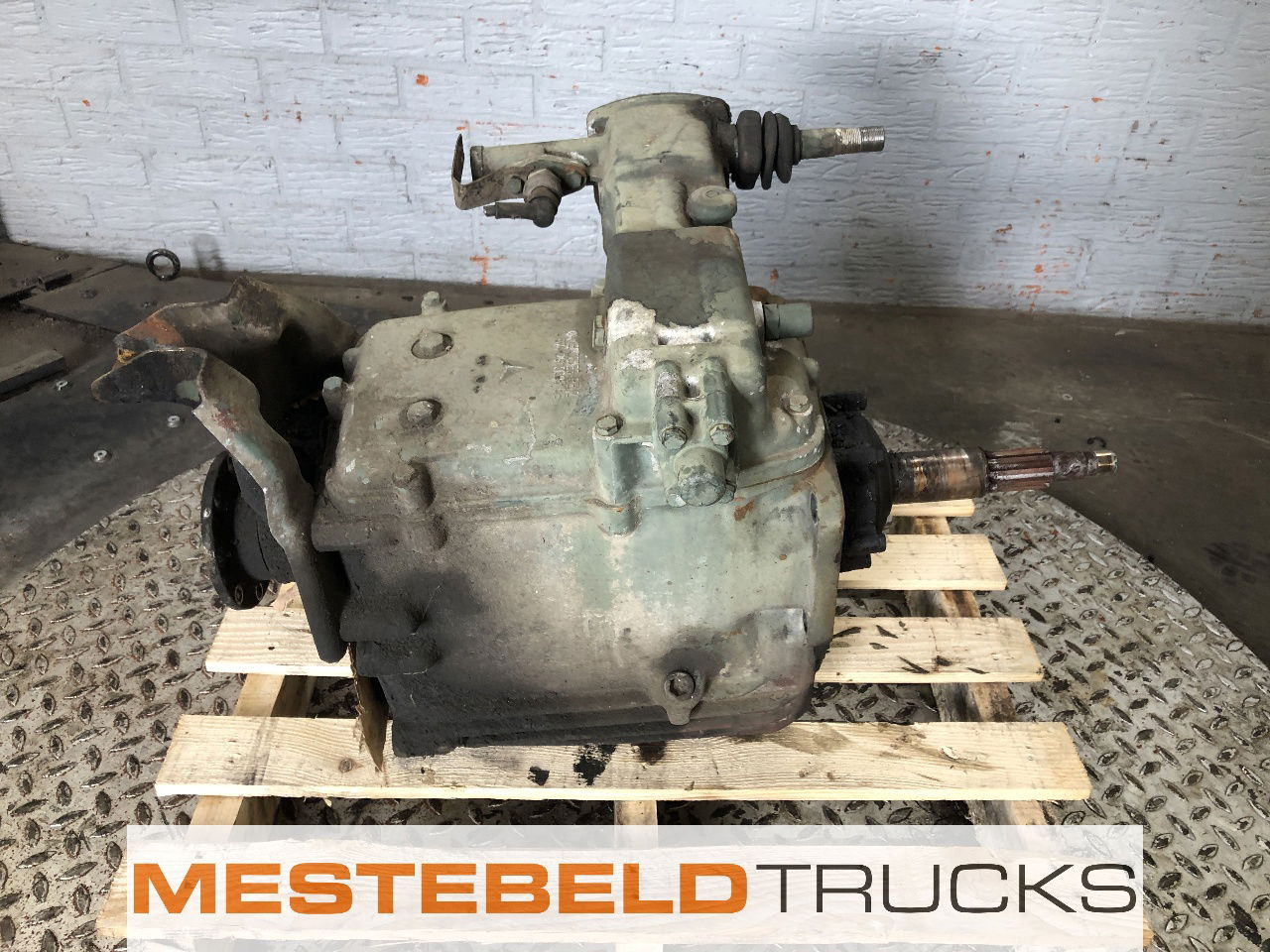 Mercedes-Benz Versnellingsbak G3/60-5/7.5 - Gearbox and parts for Truck: picture 3 Mercedes-Benz Versnellingsbak G3/60-5/7.5 - Gearbox and parts for Truck: picture 3