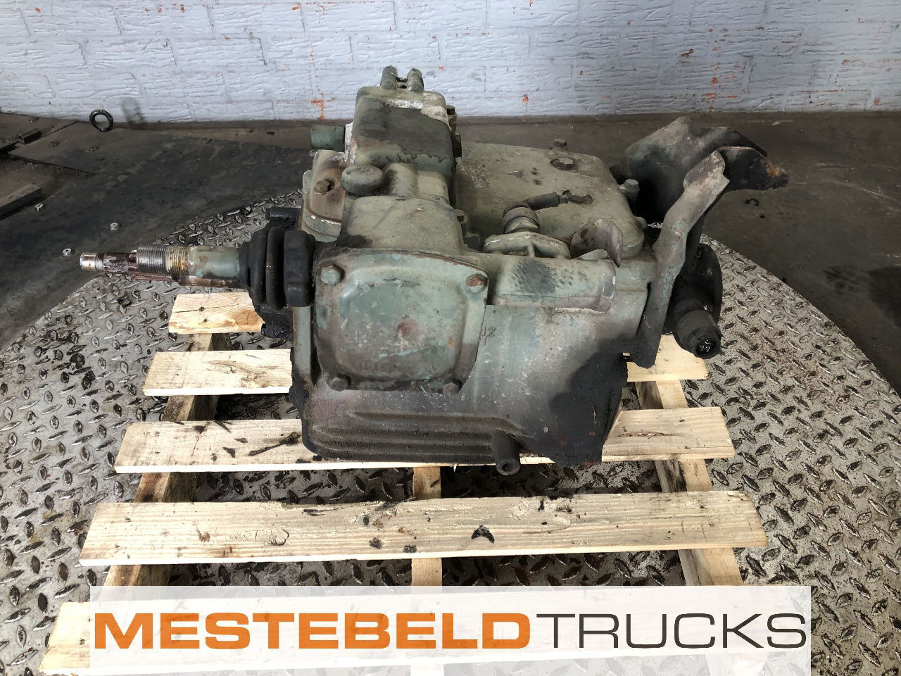 Mercedes-Benz Versnellingsbak G3/60-5/7.5 - Gearbox and parts for Truck: picture 1 Mercedes-Benz Versnellingsbak G3/60-5/7.5 - Gearbox and parts for Truck: picture 1