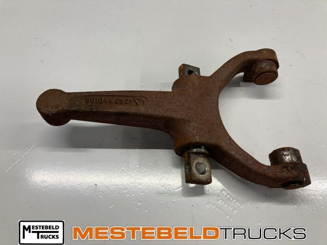 Renault Koppelingsvork 16S151 - Clutch and parts for Truck: picture 1 Renault Koppelingsvork 16S151 - Clutch and parts for Truck: picture 1