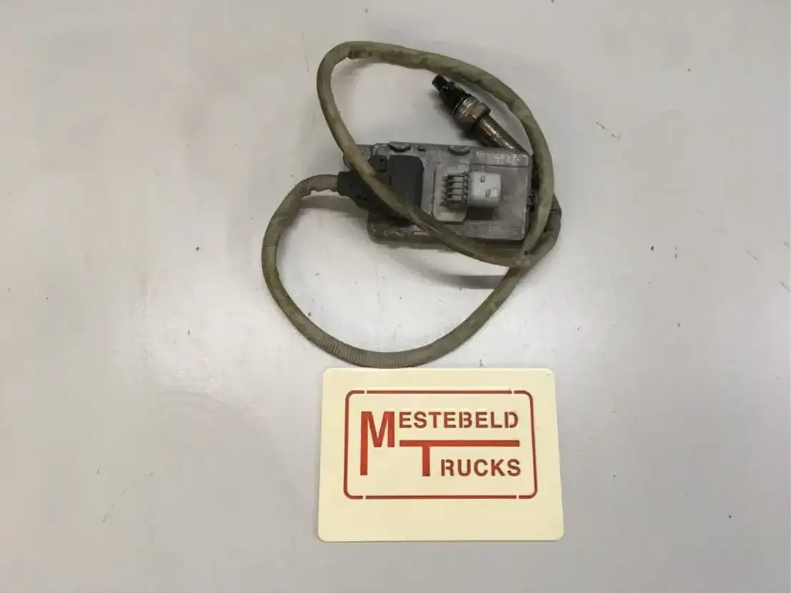 Scania Nox sensor - Exhaust system for Truck: picture 1 Scania Nox sensor - Exhaust system for Truck: picture 1