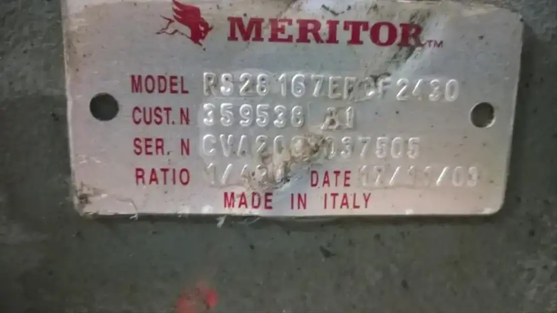 Volvo Achterasbanjo - Rear axle for Truck: picture 1 Volvo Achterasbanjo - Rear axle for Truck: picture 1