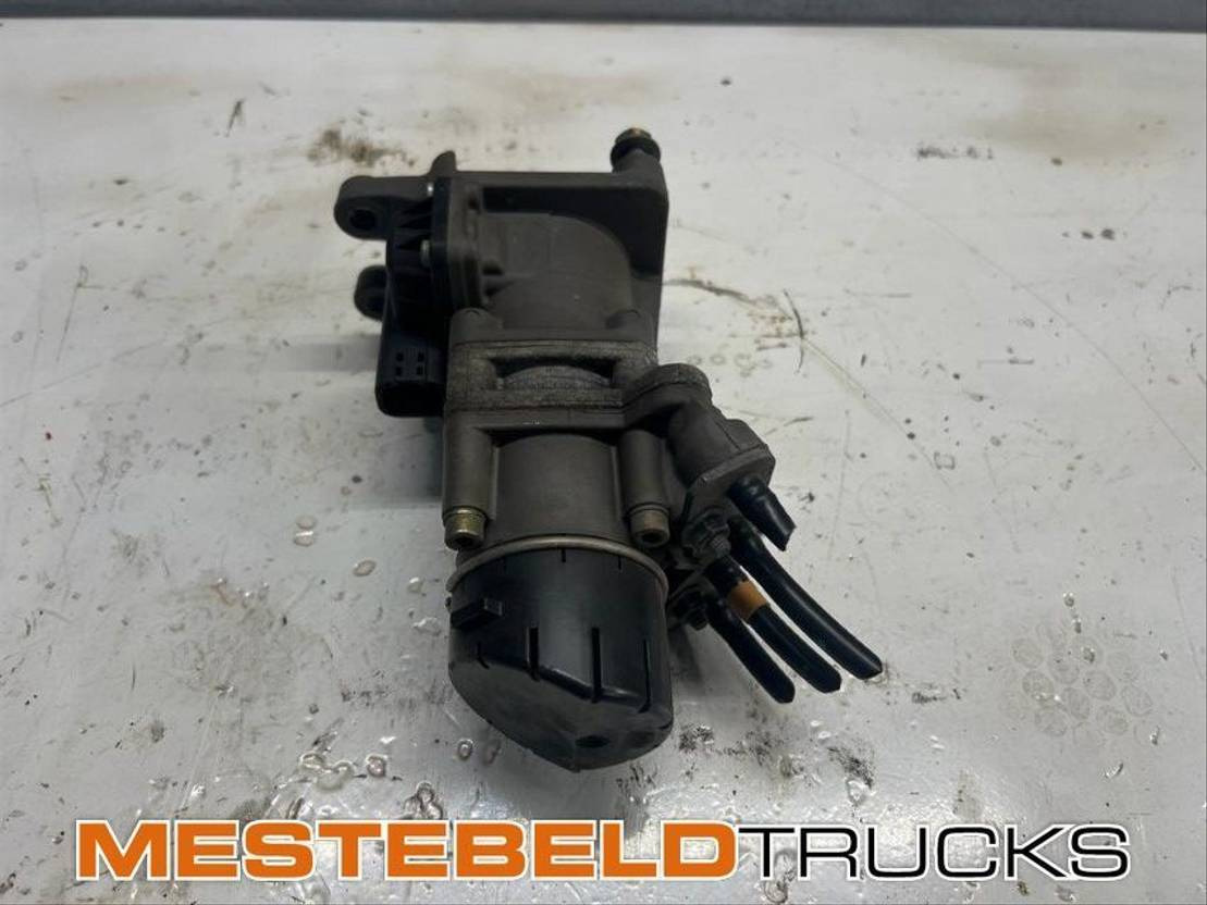 Volvo Voetremventiel - Brake parts for Truck: picture 1 Volvo Voetremventiel - Brake parts for Truck: picture 1