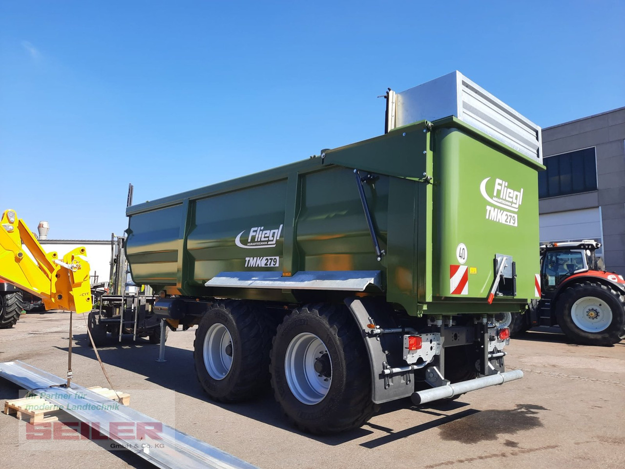Fliegl TMK 279 FOX 43m³ - Farm tipping trailer/ Dumper: picture 4 Fliegl TMK 279 FOX 43m³ - Farm tipping trailer/ Dumper: picture 4