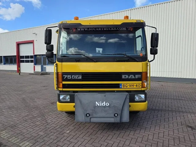 Cab chassis truck DAF CF 75.250 6x2 Euro 2 Automatic NL-Truck Original KM'S: picture 7