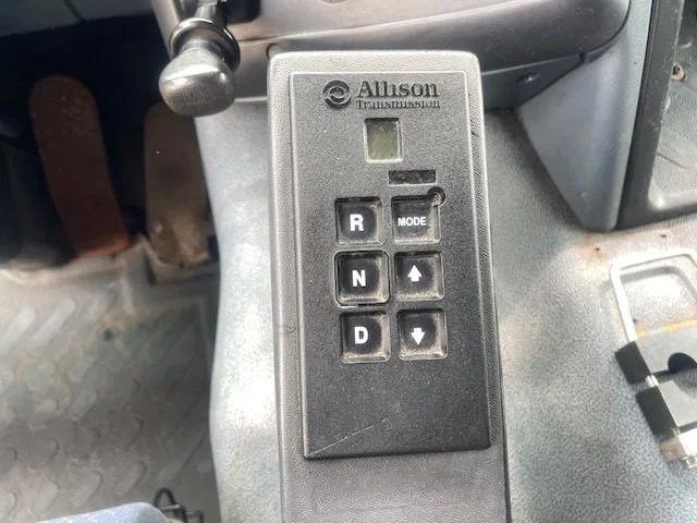 Cab chassis truck DAF CF 75.250 6x2 Euro 2 Automatic NL-Truck Original KM'S: picture 13