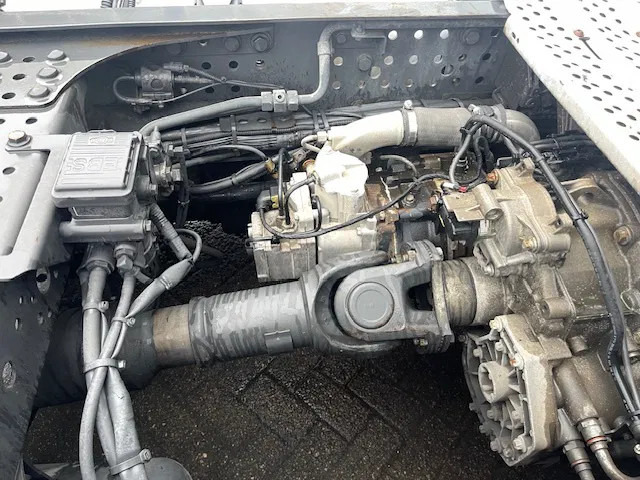 Mercedes-Benz Actros 1845 Retarder 2x tanks Euro 5 Automatic - Tractor unit: picture 4 Mercedes-Benz Actros 1845 Retarder 2x tanks Euro 5 Automatic - Tractor unit: picture 4