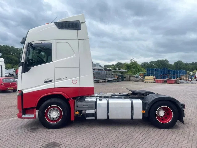 Volvo FH 13.460 E6-VEB-2Tanks-NL~Truck-Parking Cool - Tractor unit: picture 4 Volvo FH 13.460 E6-VEB-2Tanks-NL~Truck-Parking Cool - Tractor unit: picture 4