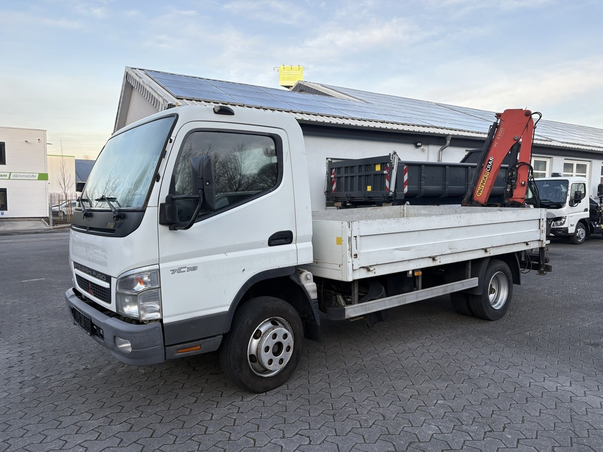 FUSO FUSO 7C18 Canter Pritsche 3.8m Kran 2x hydr. - Flatbed van: picture 2 FUSO FUSO 7C18 Canter Pritsche 3.8m Kran 2x hydr. - Flatbed van: picture 2