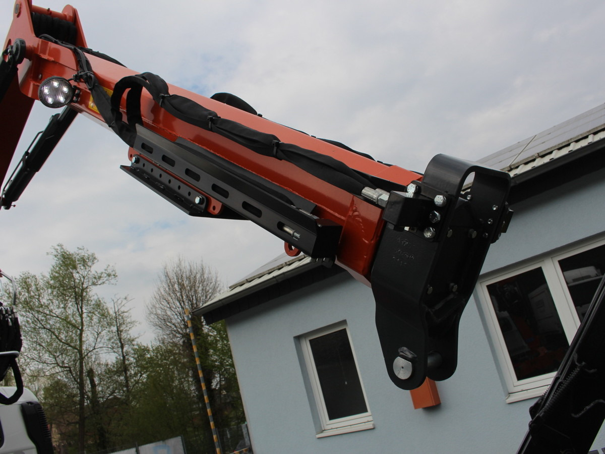 New Hook lift truck, Crane truck FUSO FUSO 9C18 City Abrollkipper + Z-Kran Recycling: picture 6