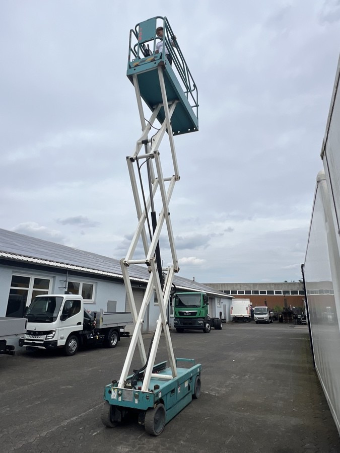 Scissor lift GENIE Haulotte Compact 8 baugleich GS 2032 sofort verf: picture 10