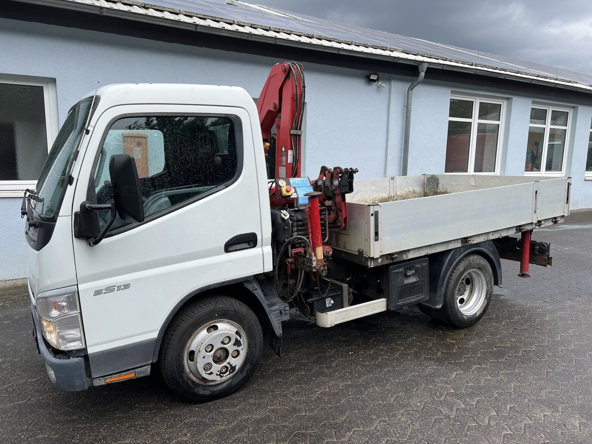 MITSUBISHI Canter 5S13 m. Ladekran Ferrari 530 3xhydr1xmech - Flatbed van: picture 3 MITSUBISHI Canter 5S13 m. Ladekran Ferrari 530 3xhydr1xmech - Flatbed van: picture 3