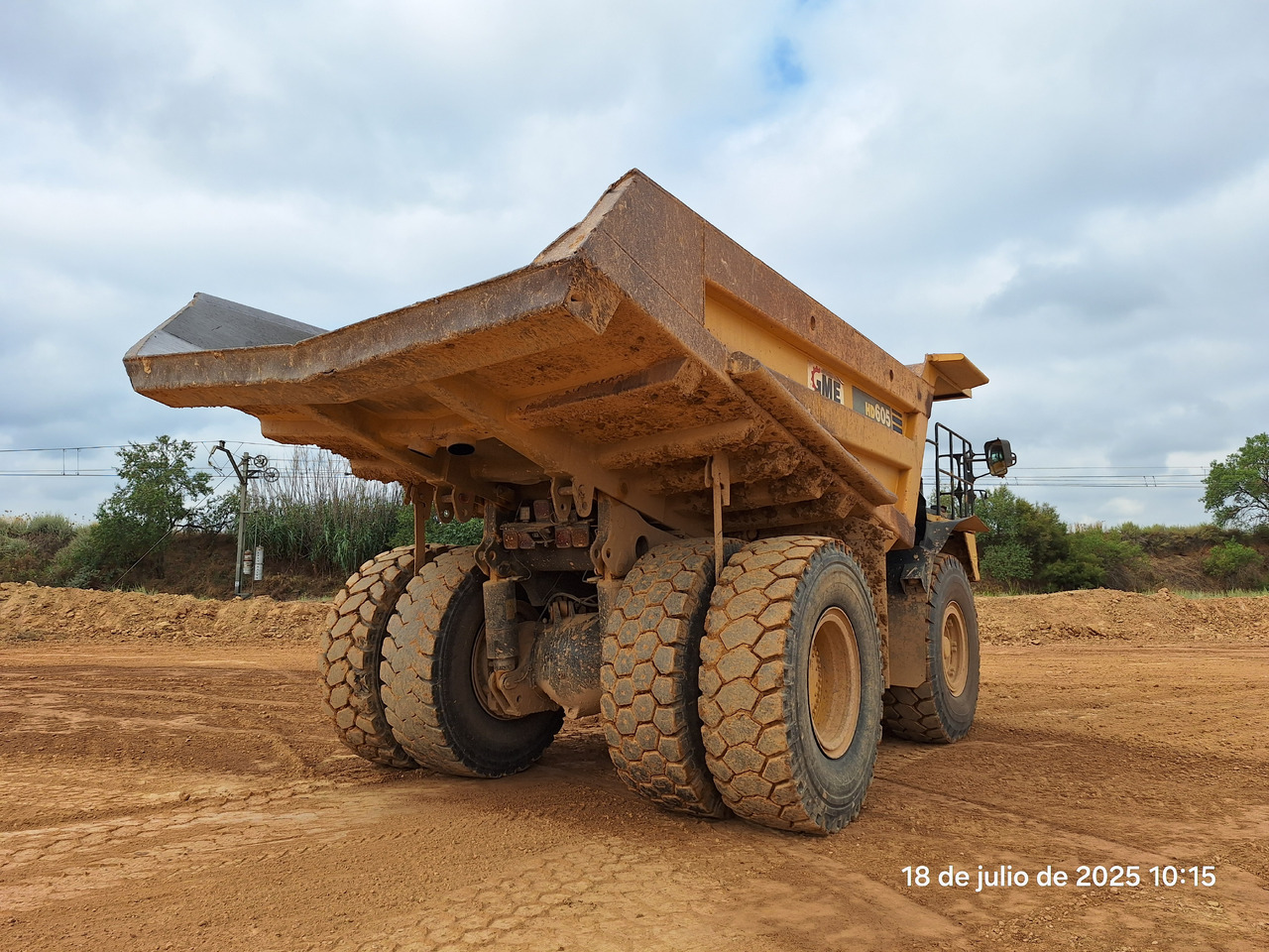 KOMATSU HD605 7-EO - Rigid dumper/ Rock truck: picture 3 KOMATSU HD605 7-EO - Rigid dumper/ Rock truck: picture 3
