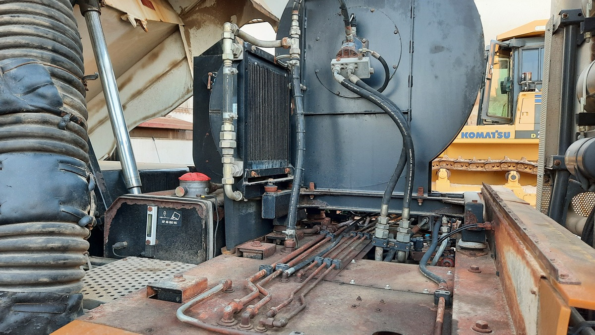 Road sweeper SCHMIDT SK600: picture 15