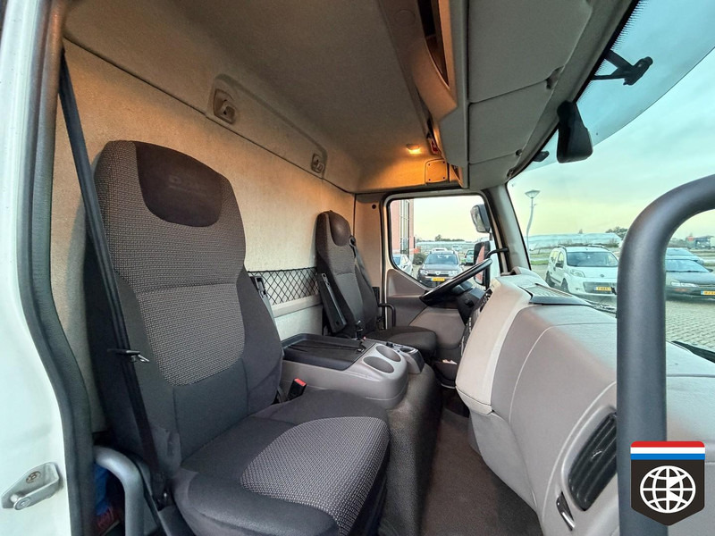 DAF LF 180 FA TAIL LIFT - GOOD TYRES - SMART TACHO 2 on lease DAF LF 180 FA TAIL LIFT - GOOD TYRES - SMART TACHO 2: picture 16 DAF LF 180 FA TAIL LIFT - GOOD TYRES - SMART TACHO 2 on lease DAF LF 180 FA TAIL LIFT - GOOD TYRES - SMART TACHO 2: picture 16