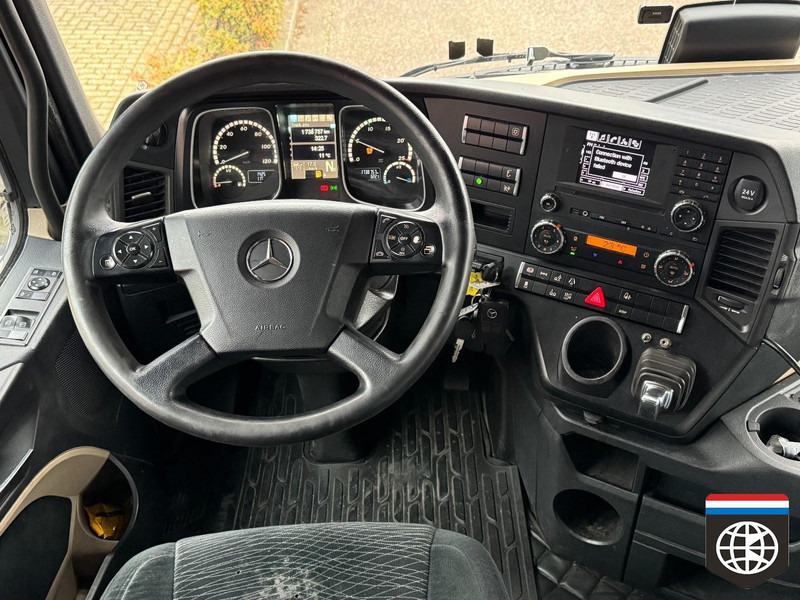 Refrigerator truck Mercedes-Benz ACTROS 2745 Giga Space - FRIGO COMBINATION -30oC - 2x TAIL LIFT - 49 CC capacity: picture 13 Refrigerator truck Mercedes-Benz ACTROS 2745 Giga Space - FRIGO COMBINATION -30oC - 2x TAIL LIFT - 49 CC capacity: picture 13