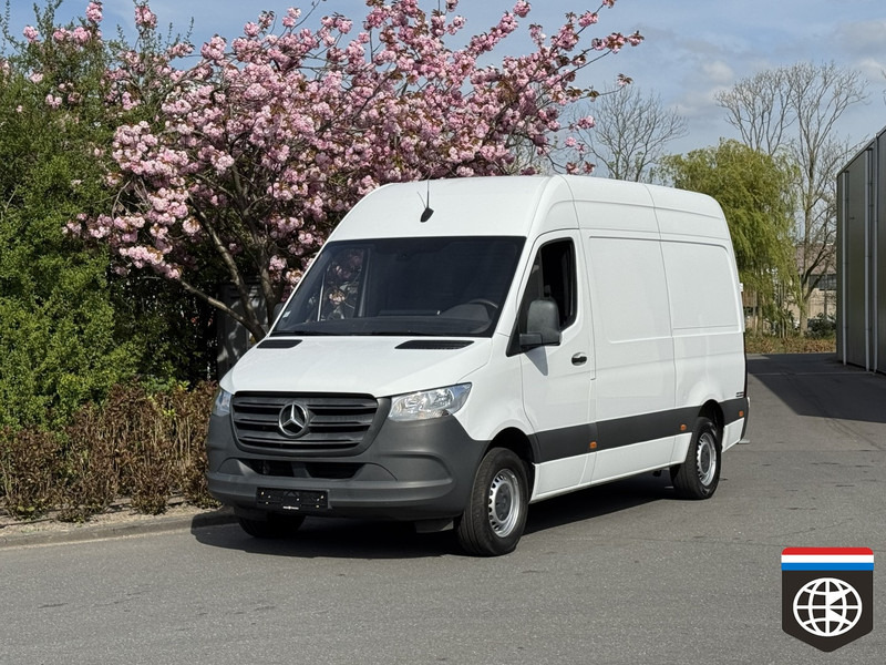 Mercedes-Benz Sprinter 315 RWD - Man - A/C - ACC - Small van: picture 1 Mercedes-Benz Sprinter 315 RWD - Man - A/C - ACC - Small van: picture 1